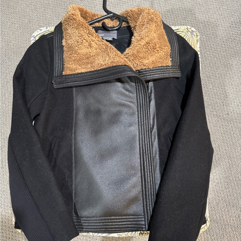 Vince girls coat size large